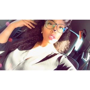 Meet your Posher, Keishh